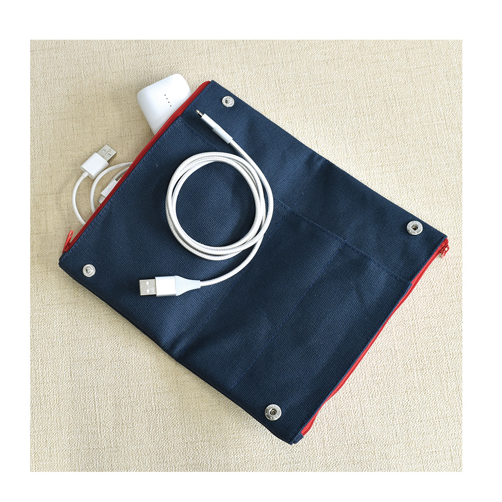 らいおんWファスナーペンケース　ベージュ（044156）　1個【デビカ】