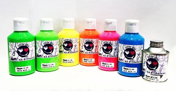 NEONカラー　ピンク　ミニボトル(NE-PMN)　215gセット(主剤：180g、硬化剤：35g)【SHOW UP】