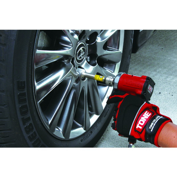 ＴＯＮＥ　プロテクター付インパクト用薄形ロングホイルナットソケット（自動車整備用）　対辺寸法１７ｍｍ（4AP-17LLN）124-0306【ＴＯＮＥ（株）】